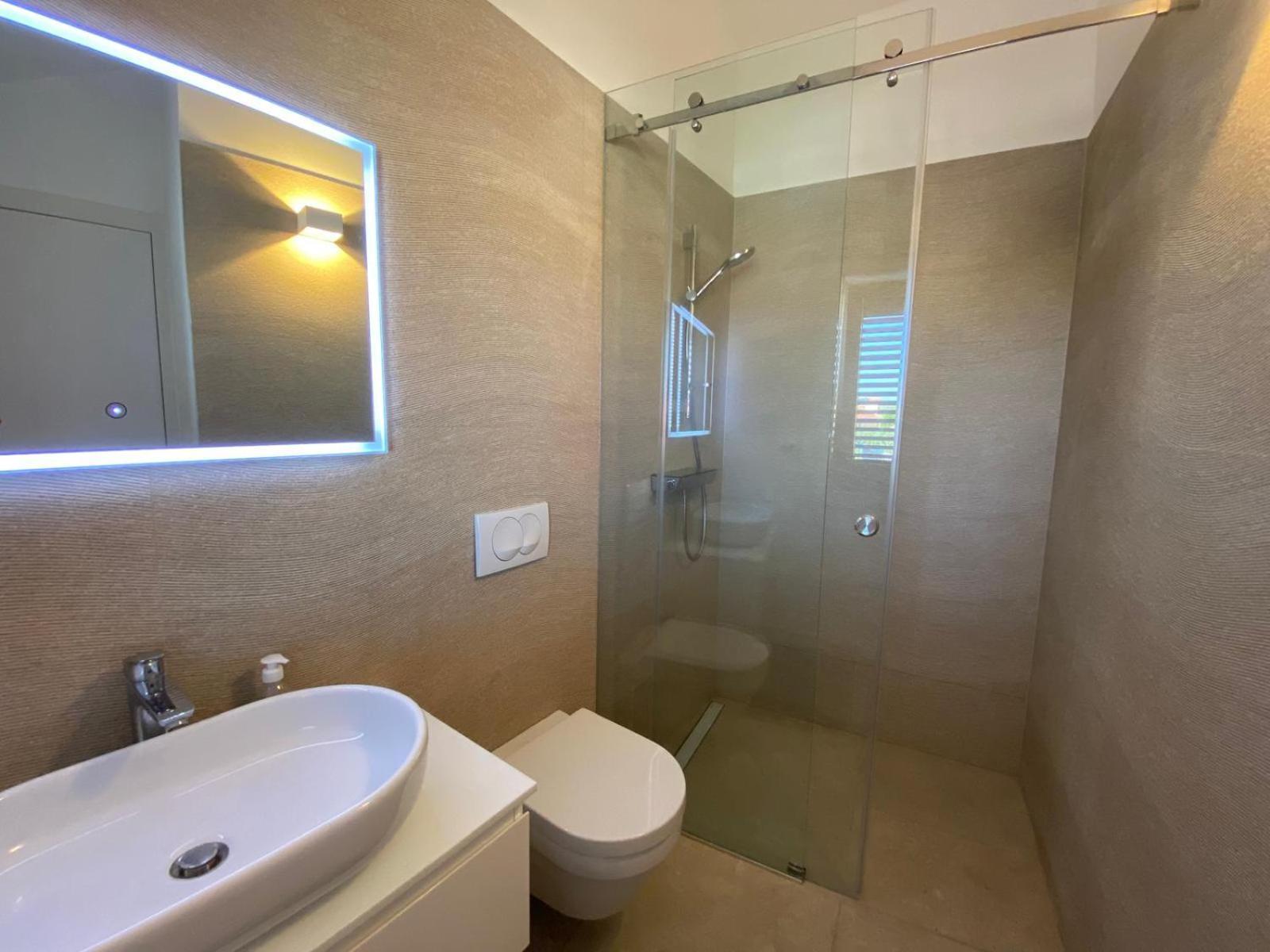Levantara Apartma *